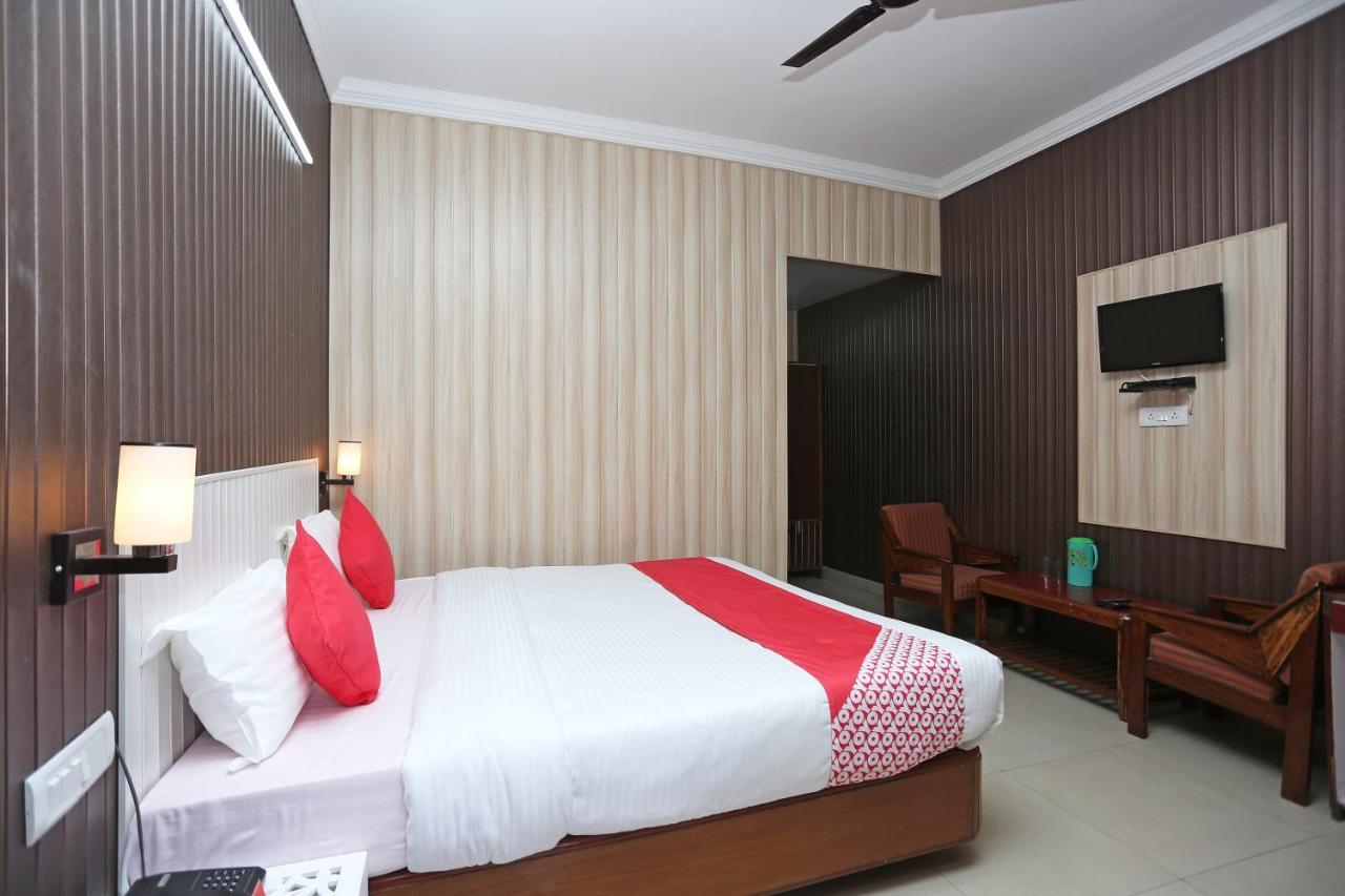 Oyo 8714 Hotel Amar Mussoorie Luaran gambar